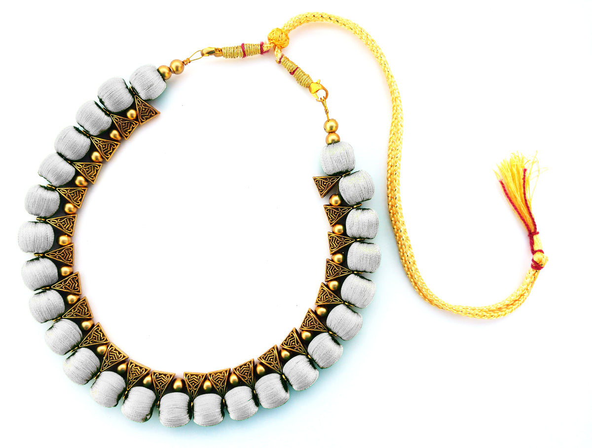 Youth White Silk Thread Necklace