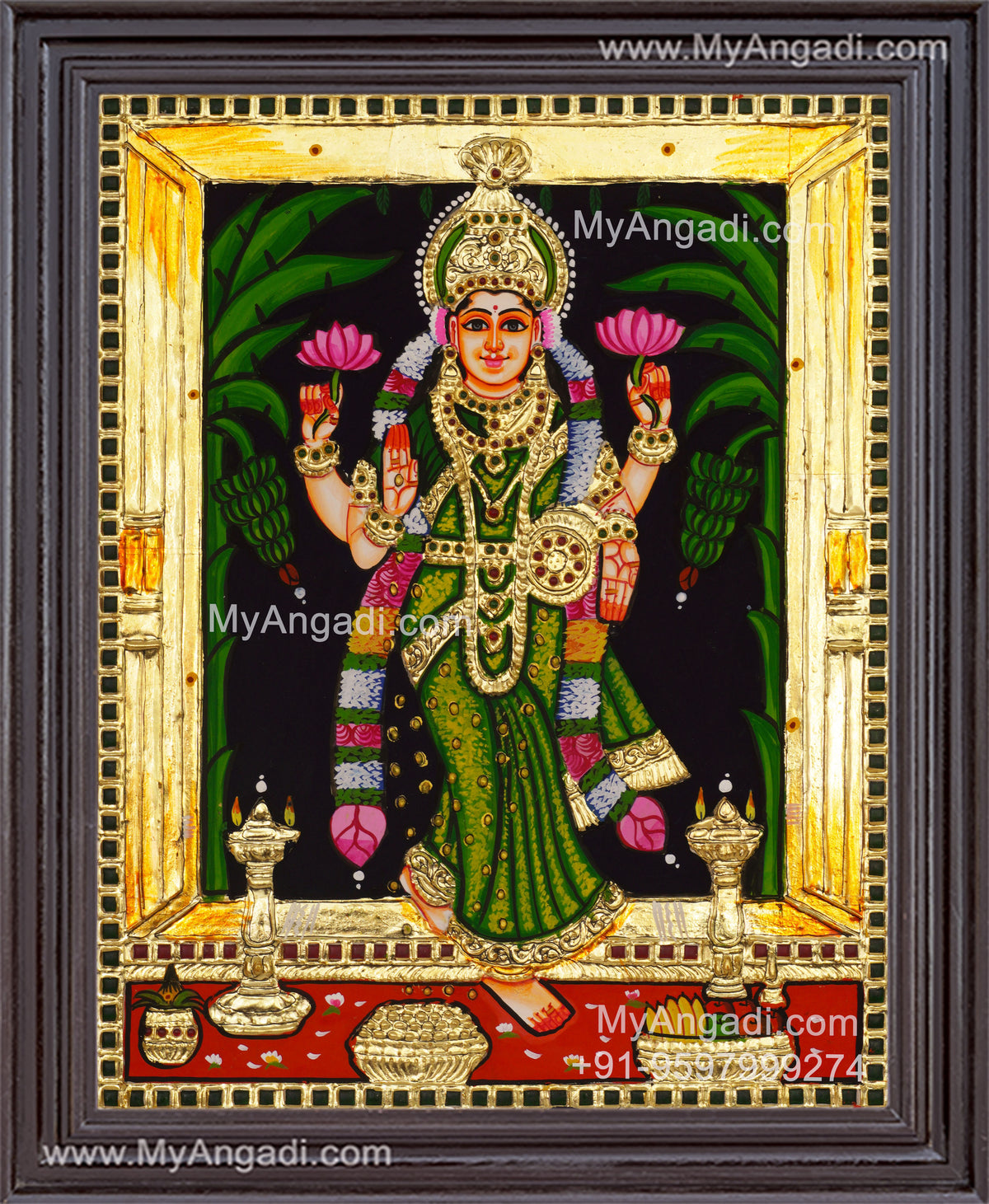 Grahalakshmi Tanjore Painting, Graha Lakshmi Tanjore Painting
